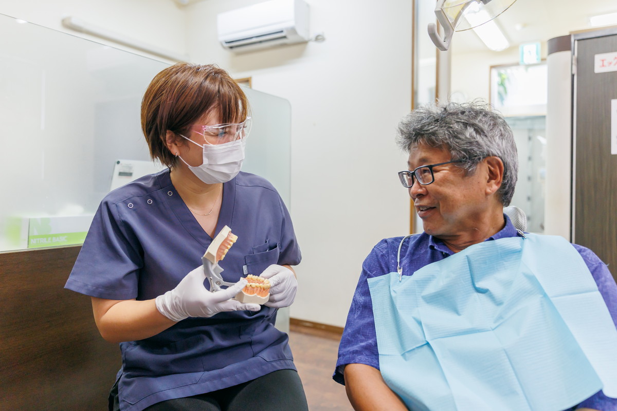 患者様の健康な歯は、生涯治療せずに済むようにケアを重視します